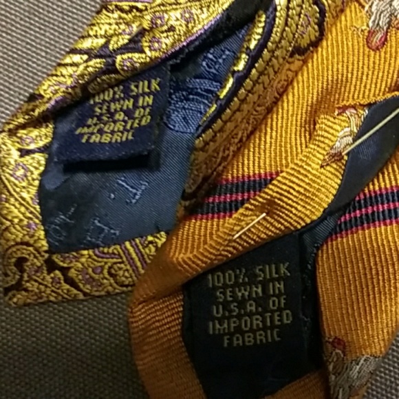 T Harris.  London ties - Picture 5 of 5